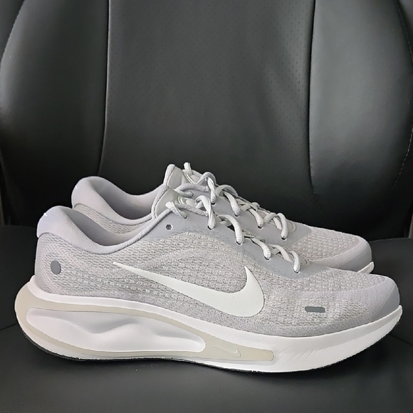Men's Nike Journey Run - Picture 3 of 10